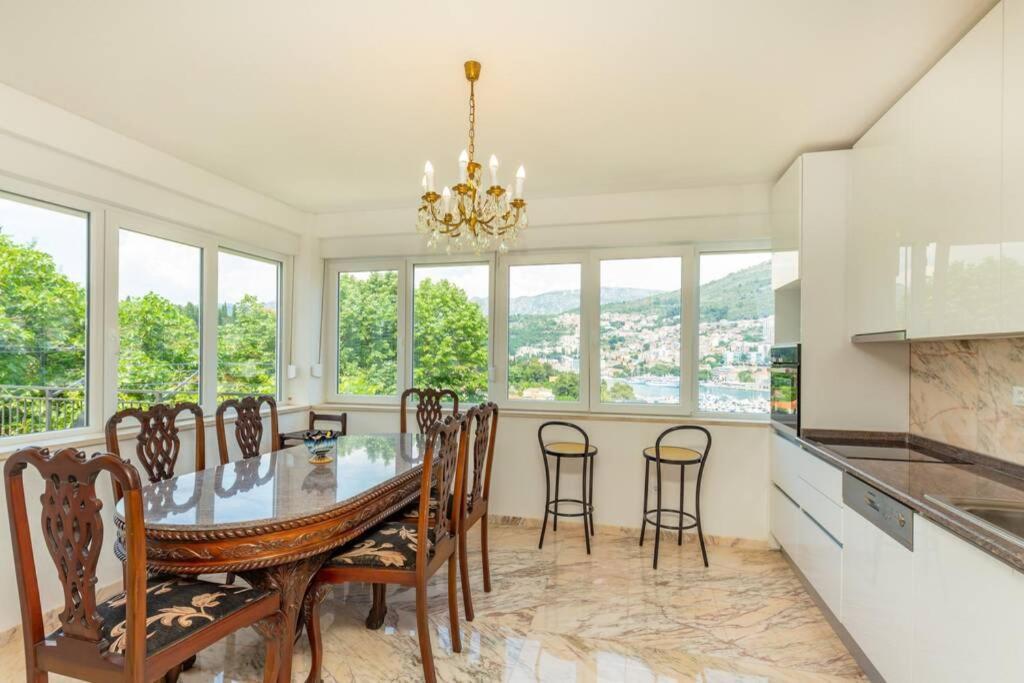 Apartment Art Delux **** Dubrovnik Bagian luar foto