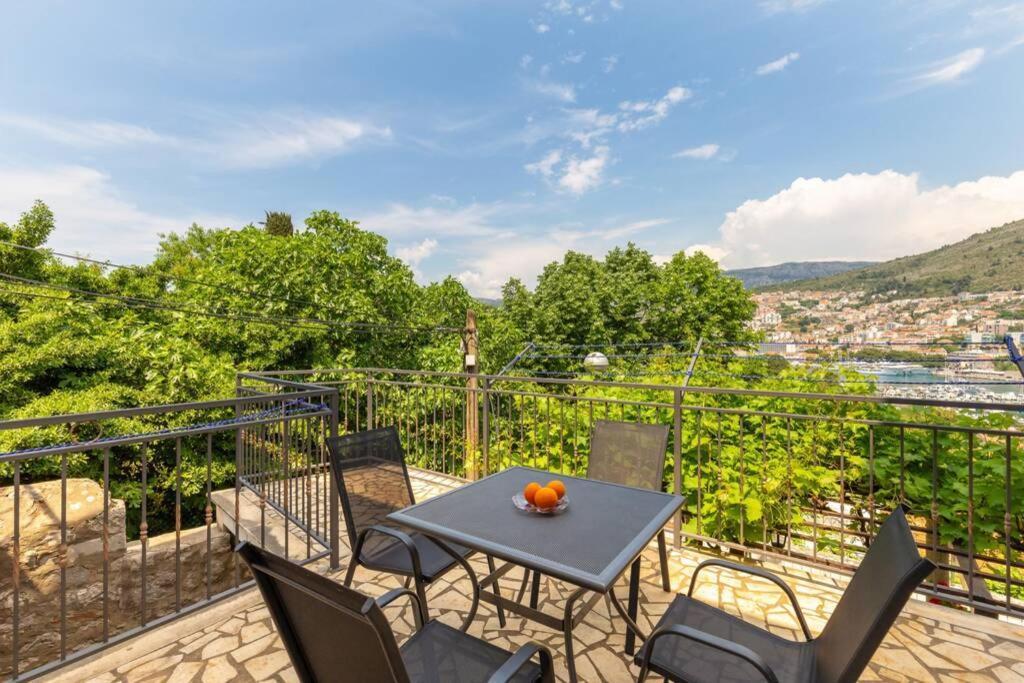 Apartment Art Delux **** Dubrovnik Bagian luar foto