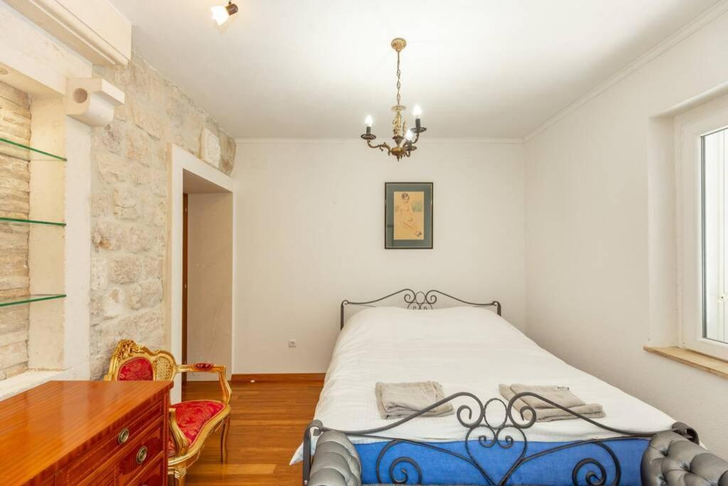 Apartment Art Delux **** Dubrovnik Bagian luar foto