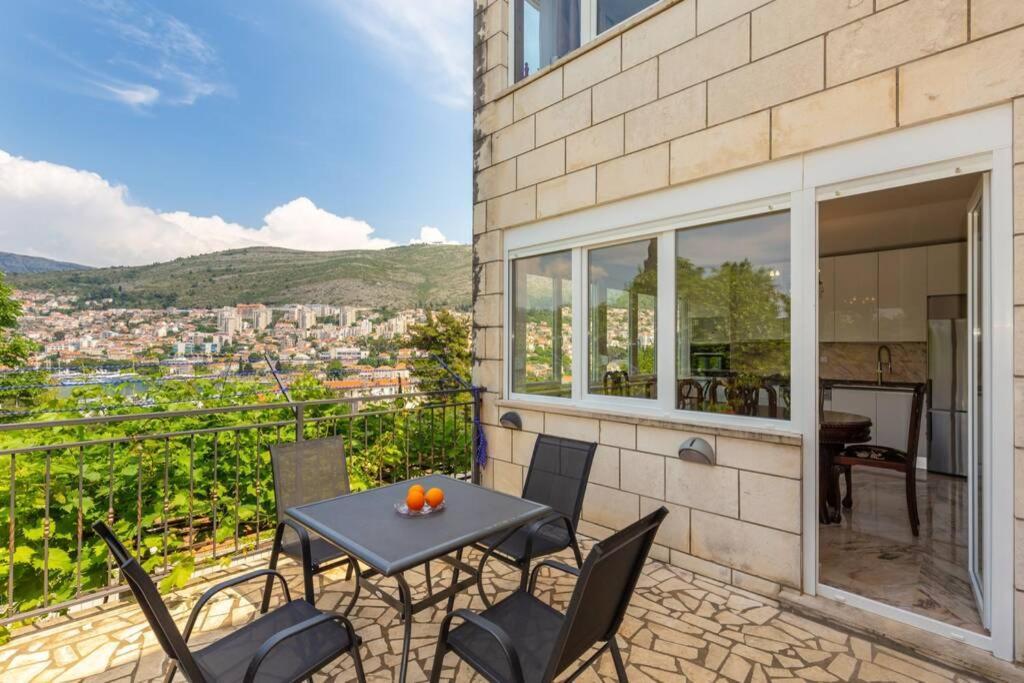 Apartment Art Delux **** Dubrovnik Bagian luar foto