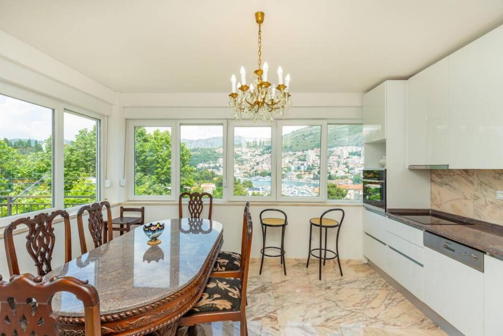 Apartment Art Delux **** Dubrovnik Bagian luar foto